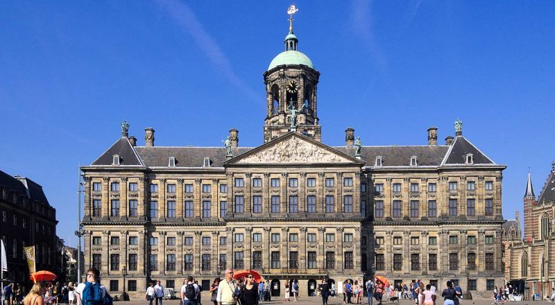 Королевская резиденция Амстердам