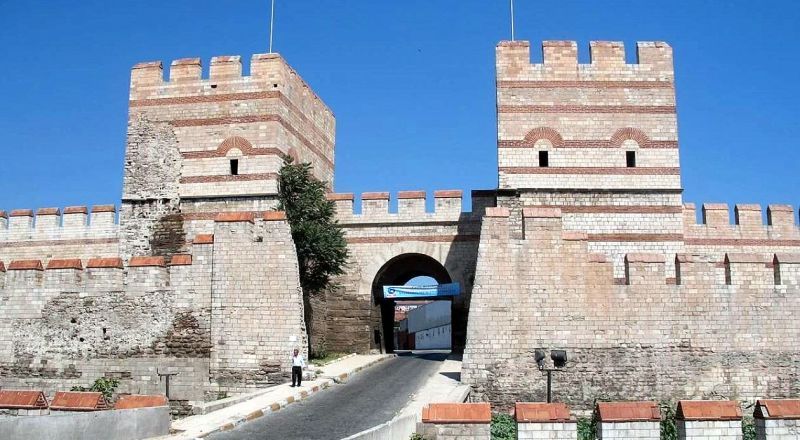 Золотые ворота Константинополя 
