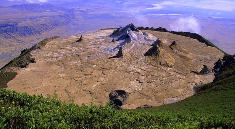 Вулкан Ол-Доиньо-Ленгаи